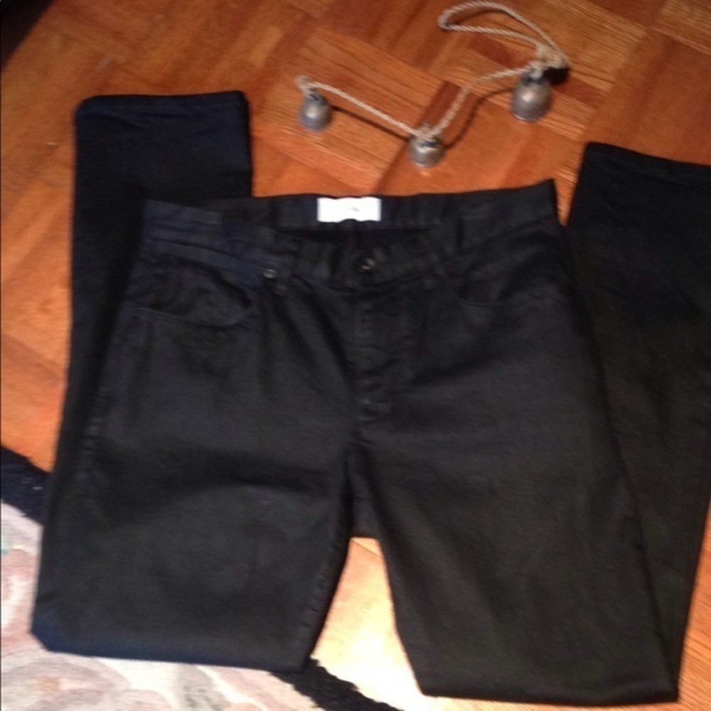 NWOT Calvin Klein 31 slim straight black jeans !